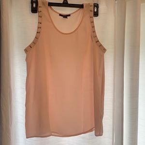 Light pink tank top